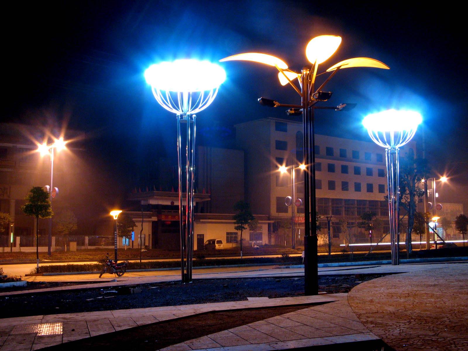 ���̰���һ���C����